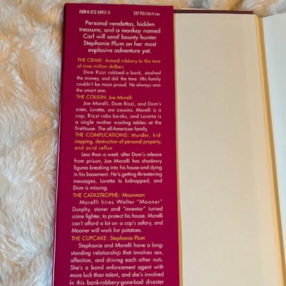 Fearless Fourteen A Stephanie Plum Novel by Janet Evanovich Hardcover Book - Picture 4 of 6